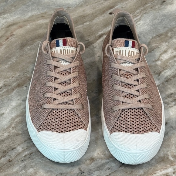 Women’s PALLADIUM Pallaphoenix Knit sneakers- Rose dust/copper. Size 8 - Picture 2 of 9